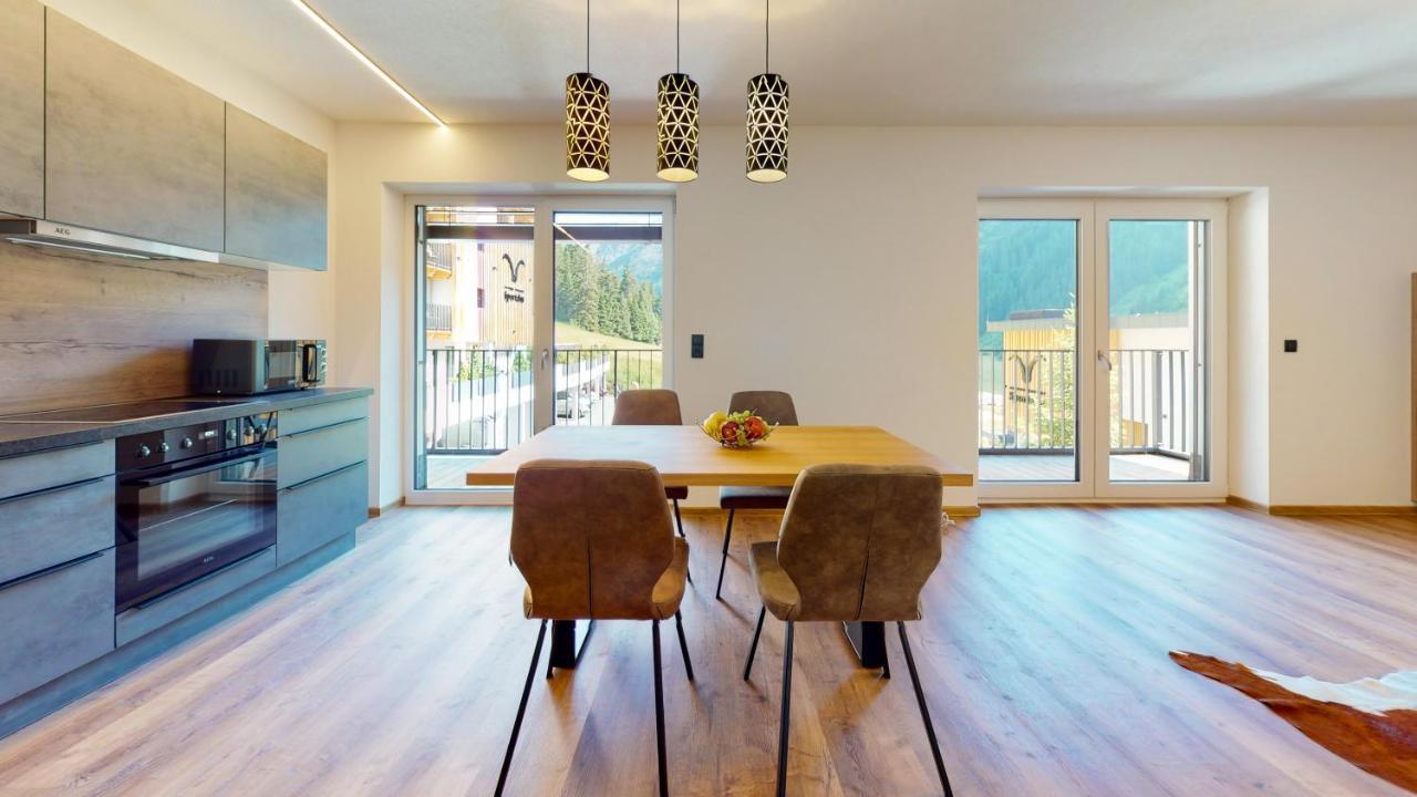 Pitzplus Appartements Sankt Leonhard im Pitztal Exteriör bild